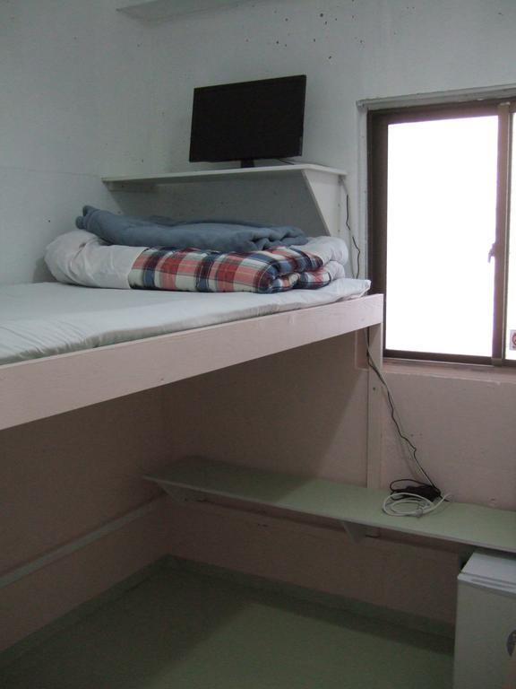 Naha Beach House Hotel Екстериор снимка