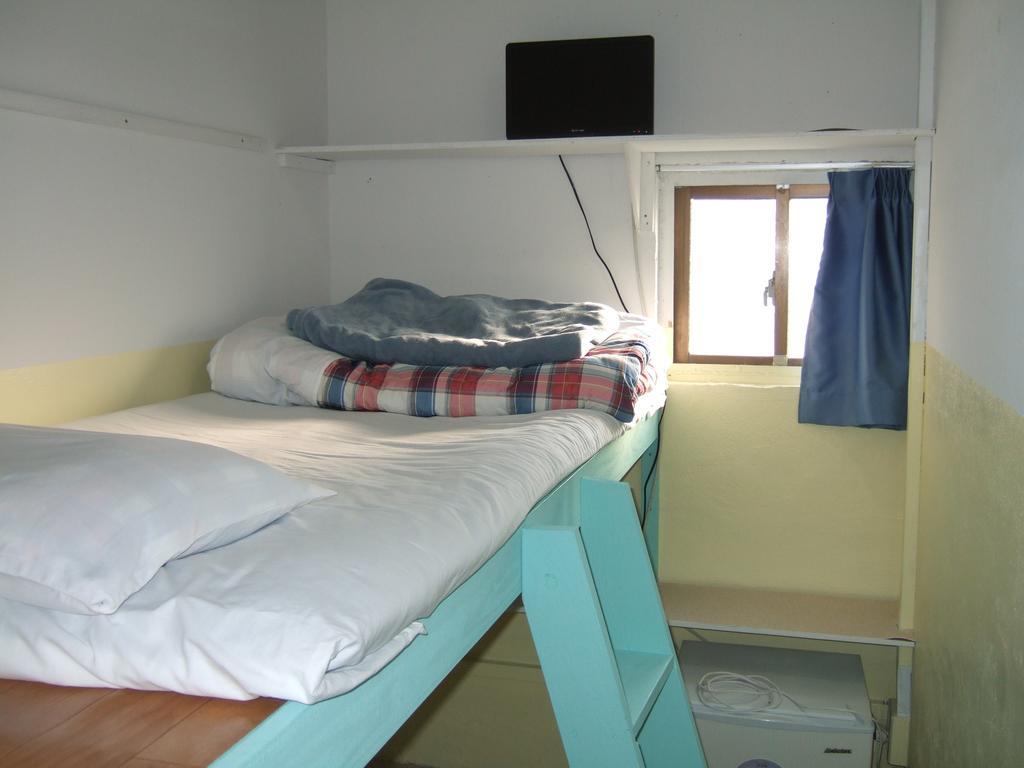 Naha Beach House Hotel Екстериор снимка