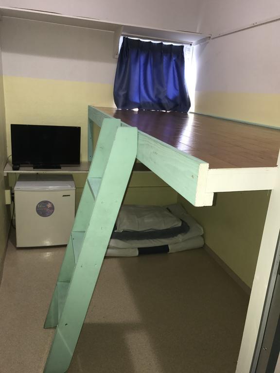Naha Beach House Hotel Екстериор снимка